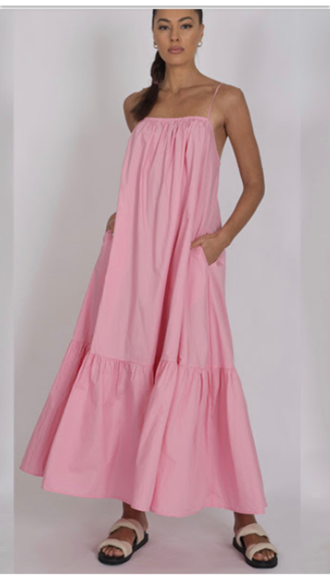 Dreamer Dress (Pink) by White Sandstorm